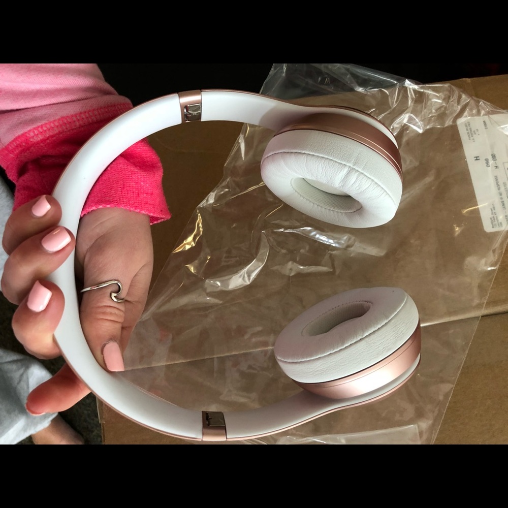 Beats solo wireless 3 - Picture 1 of 4